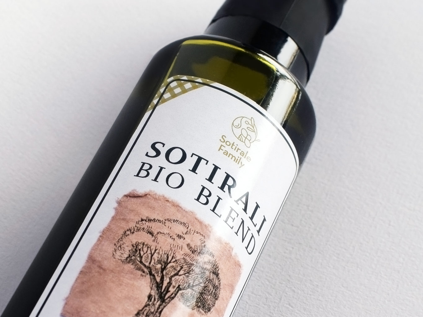 Sotirale Family extra virgin olive oil packaging